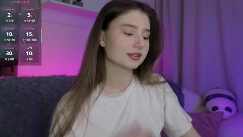 Lua online show from March 26, 2026, 6:35 pm