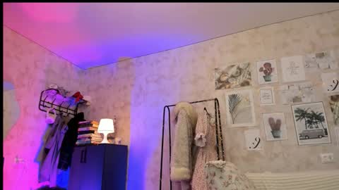 Ida online show from November 11, 2025, 3:17 am