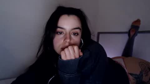 luana online show from January 16, 2025, 1:27 am