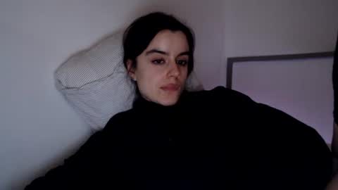 luana online show from February 7, 2025, 1:25 am