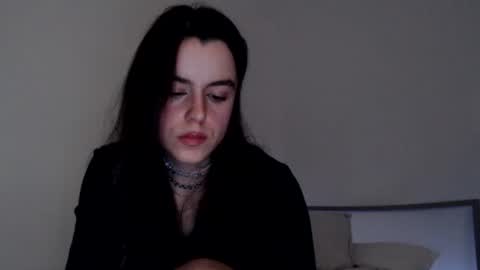 luana online show from March 10, 2025, 10:45 pm