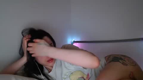 luana online show from September 16, 2025, 9:38 pm