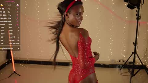 Snapshot of luanarisque chatting on February 26, 2025, 2:15 am IG luana orq online show from February 26, 2025, 2:15 am