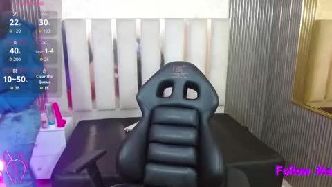 Snapshot of luar_tay chatting on January 15, 2026, 11:48 am LUAR online show from January 15, 2026, 11:48 am