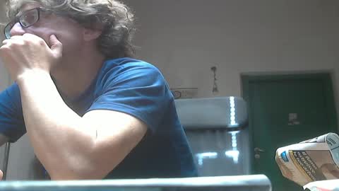 Snapshot of luca78_78 chatting on May 23, 2026, 8:18 am luca78 online show from May 23, 2026, 8:18 am
