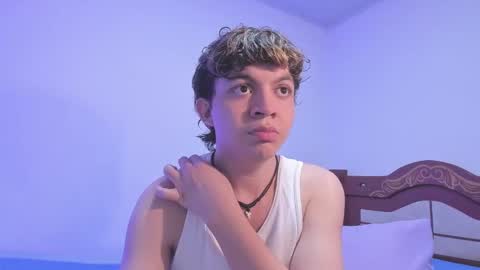Snapshot of lucaas_king chatting on December 23, 2024, 7:09 pm Lukas online show from December 23, 2024, 7:09 pm