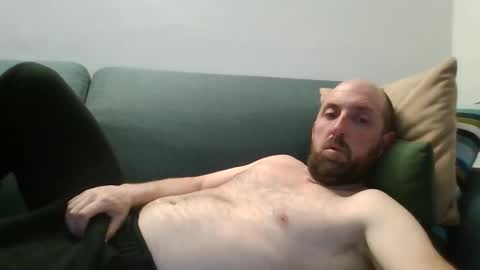 Luca online show from April 10, 2026, 7:51 pm