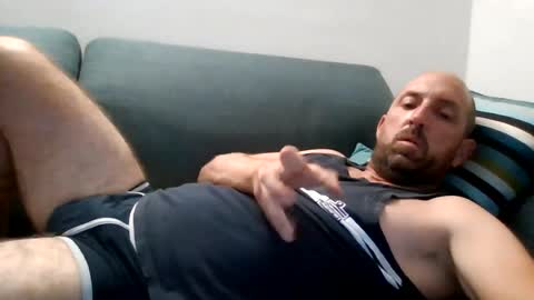 Snapshot of lucabeech88 chatting on July 14, 2026, 6:35 pm Luca online show from July 14, 2026, 6:35 pm