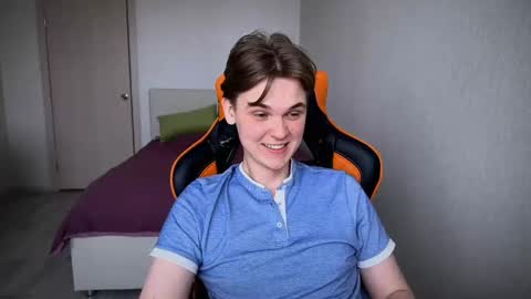 Lucas Gill online show from March 5, 2025, 5:29 am