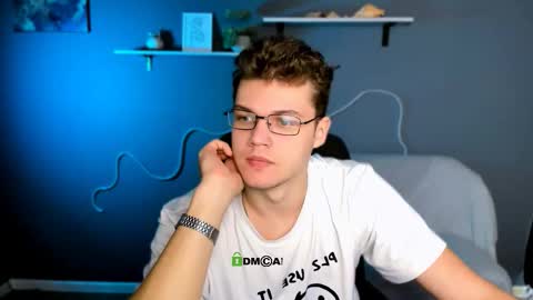 lucas_long_ online show from October 20, 2025, 8:37 am