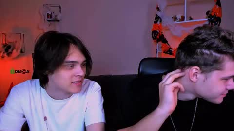 lucas_long_ online show from November 2, 2025, 9:44 am