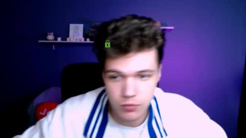 lucas_long_ online show from November 14, 2025, 8:18 pm