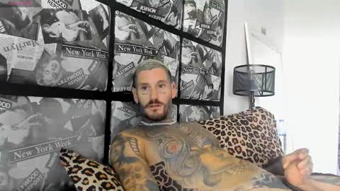 Snapshot of lucasexclusive chatting on February 15, 2025, 7:49 am lucasexclusive online show from February 15, 2025, 7:49 am