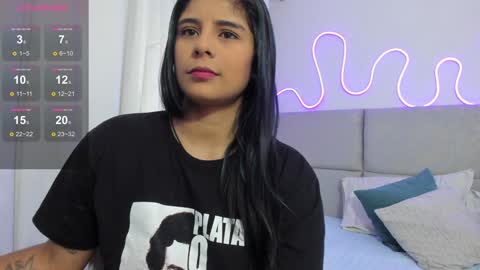 luceroo1 online show from January 9, 2025, 2:22 am