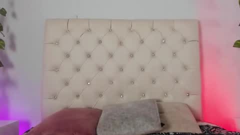 Snapshot of luci_ramirez chatting on October 7, 2025, 1:08 pm Luciana Ramirez Sofia Collins online show from October 7, 2025, 1:08 pm