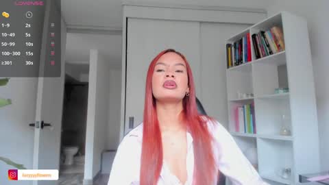 Lucia online show from May 29, 2026, 5:11 pm