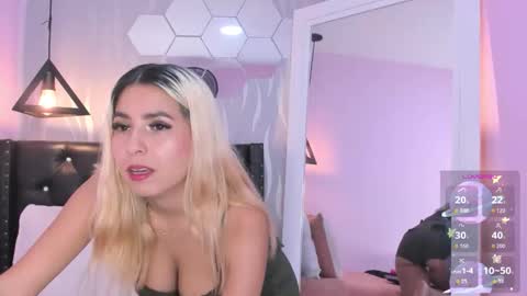 Lucia online show from April 14, 2026, 7:09 pm