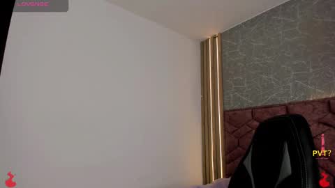 Snapshot of lucia_star_ chatting on December 10, 2024, 10:16 pm lucia star  online show from December 10, 2024, 10:16 pm