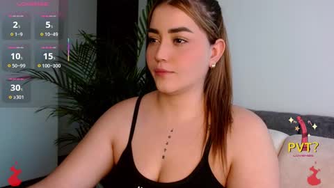 Snapshot of lucia_star_ chatting on October 15, 2025, 8:42 pm lucia star  online show from October 15, 2025, 8:42 pm