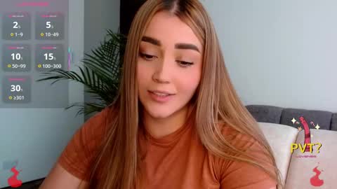 Snapshot of lucia_star_ chatting on October 16, 2025, 9:05 pm lucia star  online show from October 16, 2025, 9:05 pm