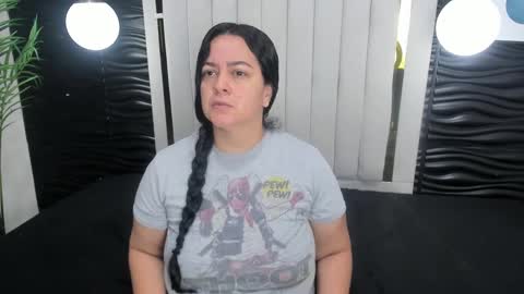 Snapshot of lucia_vonne chatting on February 18, 2025, 11:44 am Lucia Vonne online show from February 18, 2025, 11:44 am