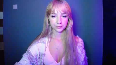 Lucy online show from September 30, 2025, 7:02 am