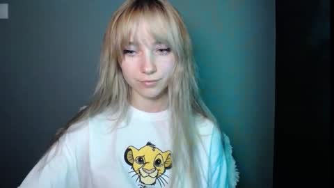 Lucy online show from November 27, 2025, 2:19 pm