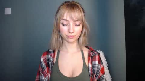 Lucy online show from February 23, 2026, 8:06 pm