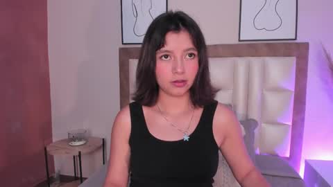 LuciaFerrero online show from October 8, 2025, 12:52 am