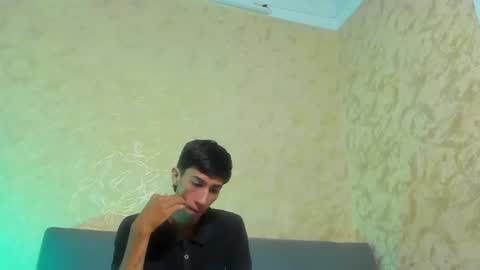 Pirulo online show from November 15, 2025, 12:34 pm