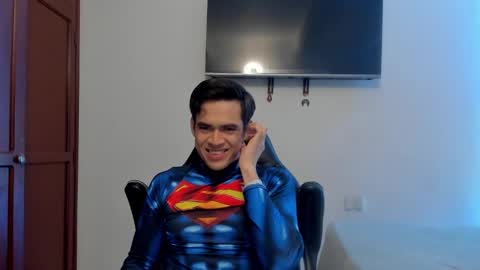 Snapshot of lucian_gomez chatting on October 26, 2025, 1:55 am Lucian Gomez online show from October 26, 2025, 1:55 am