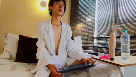Snapshot of lucian_morel_s chatting on September 19, 2025, 11:55 am Lucian Morel S online show from September 19, 2025, 11:55 am