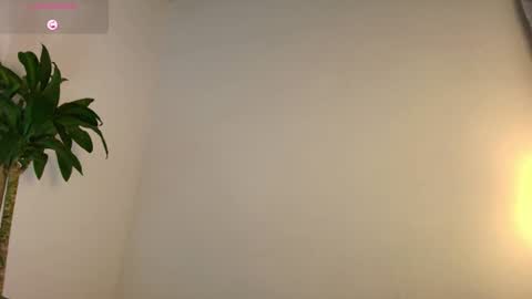luciana_glow online show from June 27, 2026, 2:38 am