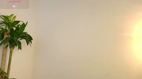 luciana_glow online show from July 17, 2026, 9:08 pm