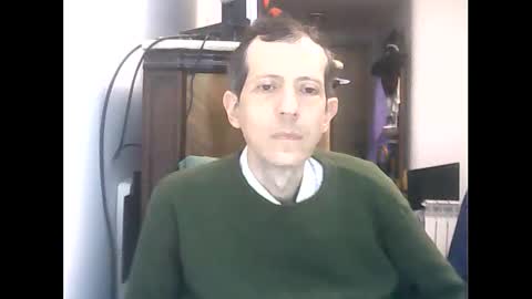 Snapshot of lucianoaxel chatting on March 29, 2026, 2:11 am Luciano online show from March 29, 2026, 2:11 am