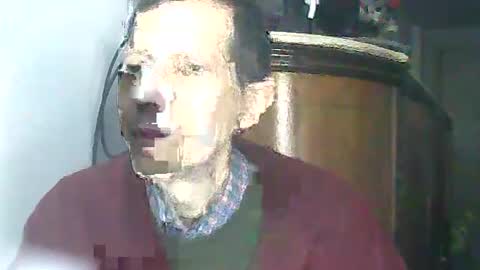 Snapshot of lucianoaxel chatting on July 28, 2026, 6:07 pm Luciano online show from July 28, 2026, 6:07 pm