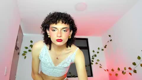 Snapshot of lucianromeo17 chatting on February 23, 2025, 4:39 am Lucy or Lucian 3 Come to my social Links3   online show from February 23, 2025, 4:39 am