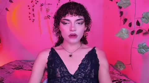 Snapshot of lucianromeo17 chatting on June 14, 2026, 3:52 am Lucy or Lucian 3 Come to my social Links3 online show from June 14, 2026, 3:52 am