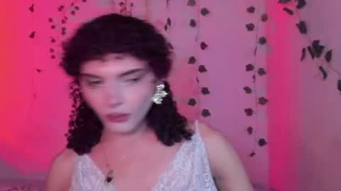 Snapshot of lucianromeo17 chatting on July 8, 2026, 6:40 am Lucy or Lucian 3 Come to my social Links3 online show from July 8, 2026, 6:40 am