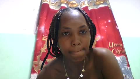 Snapshot of lucie196645 chatting on June 21, 2026, 5:04 pm lucie196645 online show from June 21, 2026, 5:04 pm