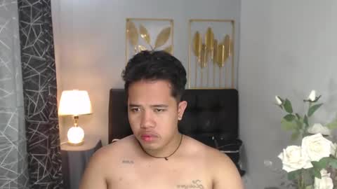 Luciferhotcum online show from February 14, 2025, 6:29 pm