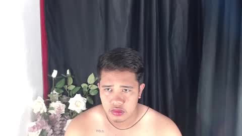 Luciferhotcum online show from February 23, 2025, 9:37 pm