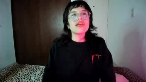 Snapshot of luciferrx666 chatting on September 30, 2025, 5:34 am camila online show from September 30, 2025, 5:34 am