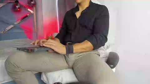 Snapshot of lucii_fer_ chatting on March 7, 2026, 11:29 am Leo online show from March 7, 2026, 11:29 am