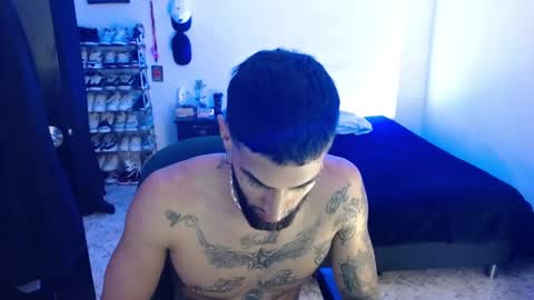 luciifer_hills online show from December 31, 2024, 2:36 pm