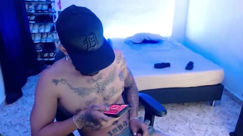 luciifer_hills online show from March 12, 2025, 8:20 pm