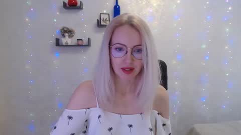 Arina online show from February 21, 2025, 1:11 pm