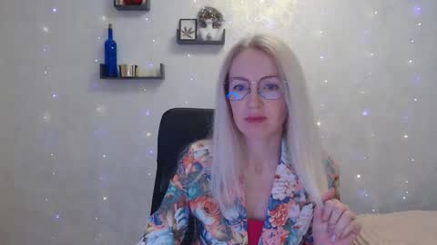 Arina online show from March 18, 2026, 2:42 pm