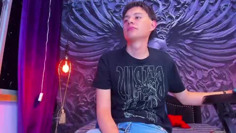 luckk_ online show from April 1, 2026, 5:41 am