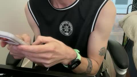 lucky_bme online show from May 2, 2026, 4:12 pm